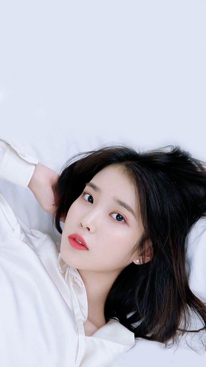 IU K-pop Wallpapers 1.1 Screenshot 1